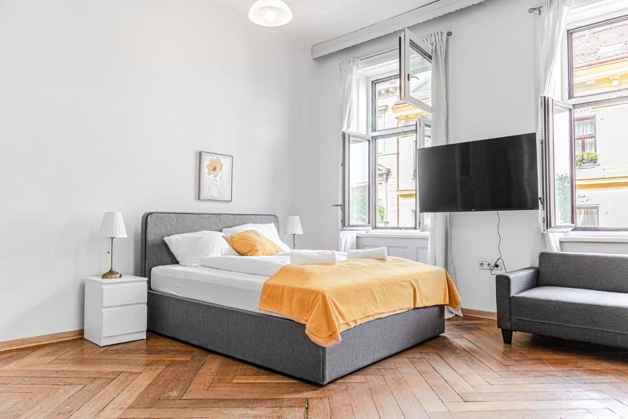Cozy 2Br Apt. Near Akh Hospital-Ideal For Longstay Vienna Exterior photo